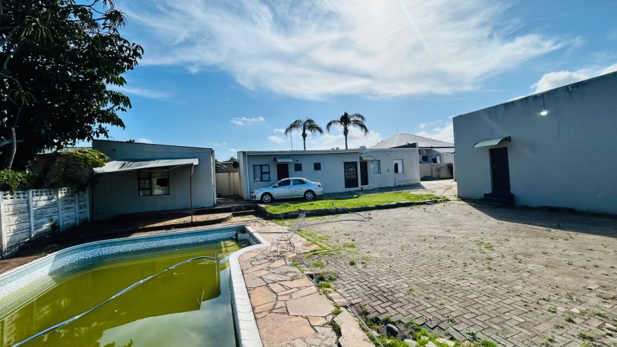Commercial Property for Sale in Southernwood Eastern Cape